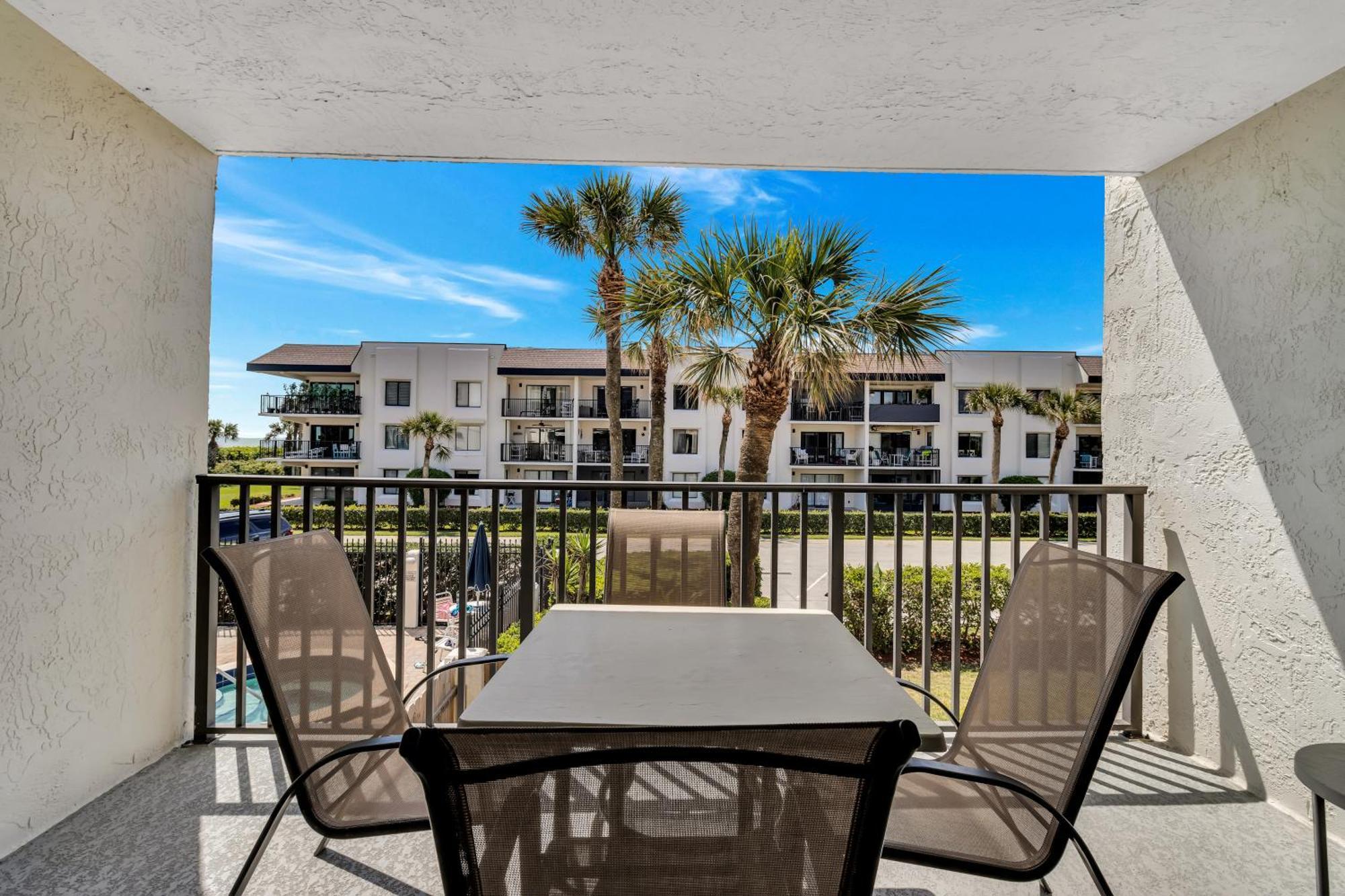 Cape Winds Resort Cap Carnaveral Extérieur photo